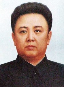Retrato Kim Jong-il, antecessor del actual líder. Extraído de Wikimedia. Creative Commons.